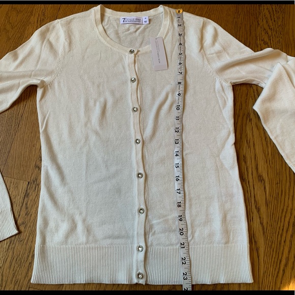 7TH Avenue Design Jewel button knit cardigan size XS - Picture 7 of 9